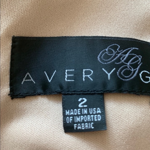 Avery G floral lace dress - Picture 3 of 7